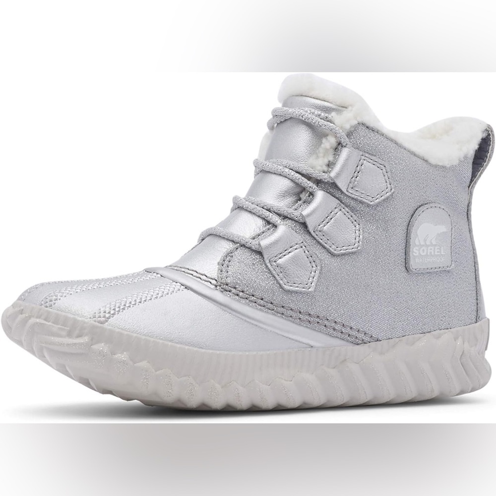 Disney X Sorel Women's Out N About Frozen 2 Shearling Boots